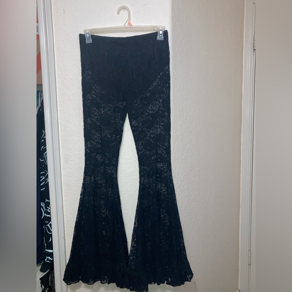 shadows Of Moonlight Lace Bell Bottoms-Large- NWOT 🌟sold out online